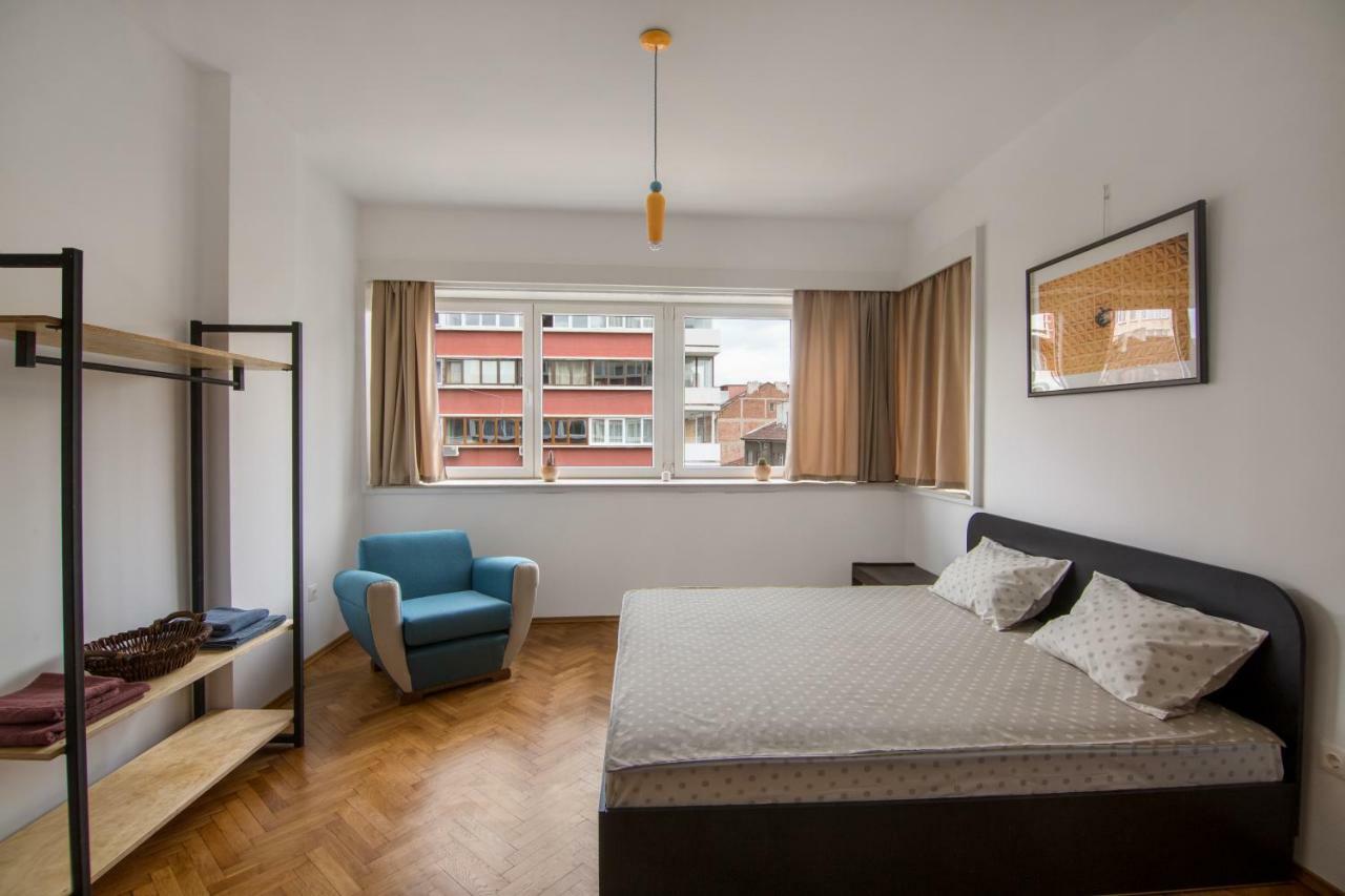 Design Apartment In Sofia Top City Center ภายนอก รูปภาพ